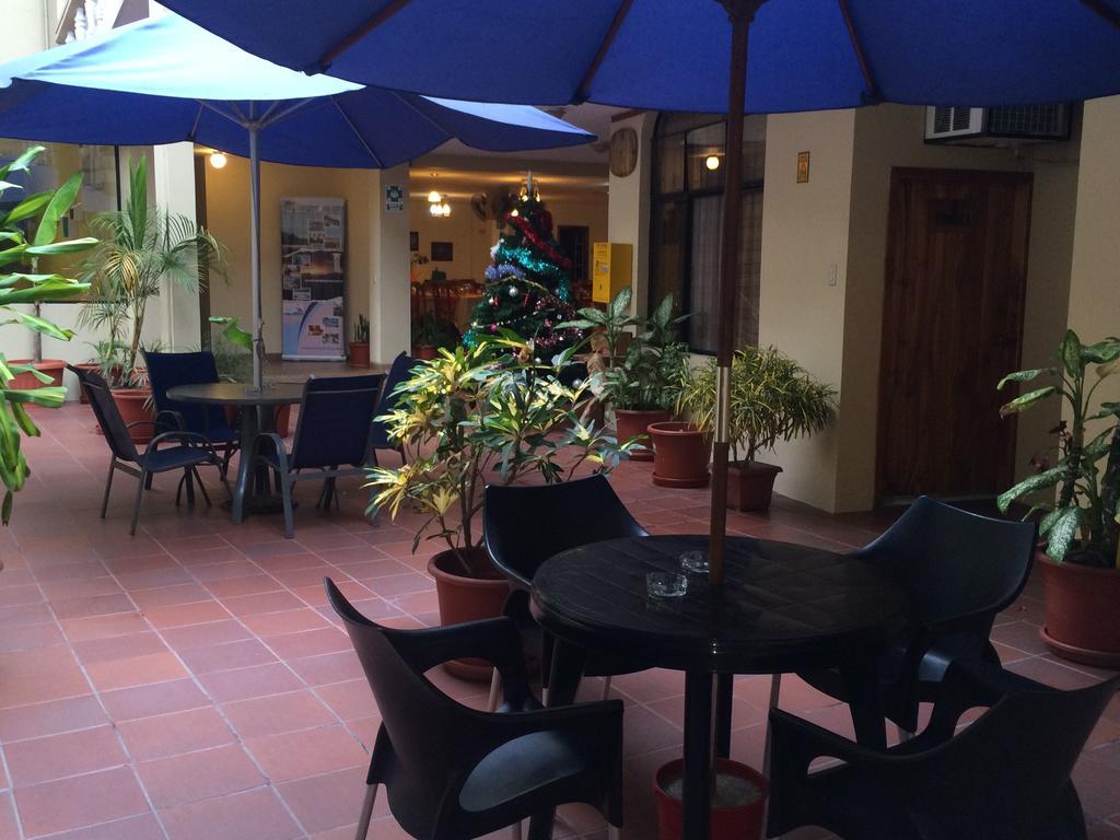 Hotel Red Booby Puerto Ayora  Bagian luar foto